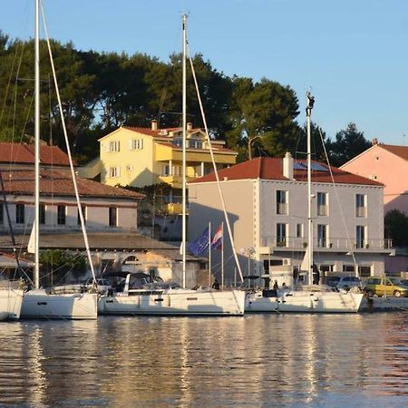 Stone House Buljanovic Apartment Sali Luaran gambar